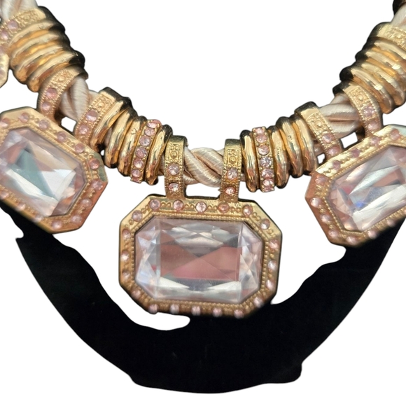 Elegant Pink & Gold Statement Necklace - Picture 3 of 3